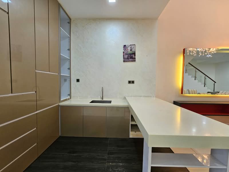 2-storey Terraced House for Rent in 16 Sierra (Puchong) - Alan Chan - Kitchen - PropertyGuru.com.my
