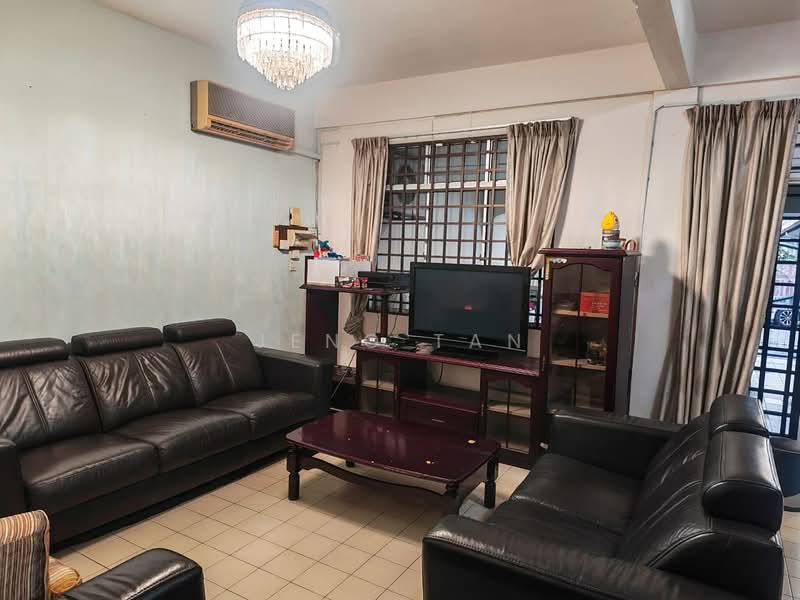 2-storey Terraced House for Rent in Kuching (Sarawak) - Jeno Tan - Living Room - PropertyGuru.com.my