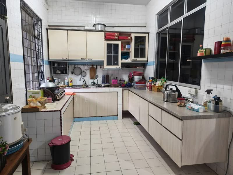 2-storey Terraced House for Rent in Kuching (Sarawak) - Jeno Tan - Kitchen - PropertyGuru.com.my