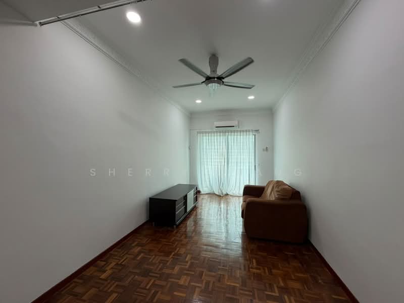 2-storey Terraced House for Rent in Kepong (Kuala Lumpur) - Sherry Chang - Living Room - PropertyGuru.com.my