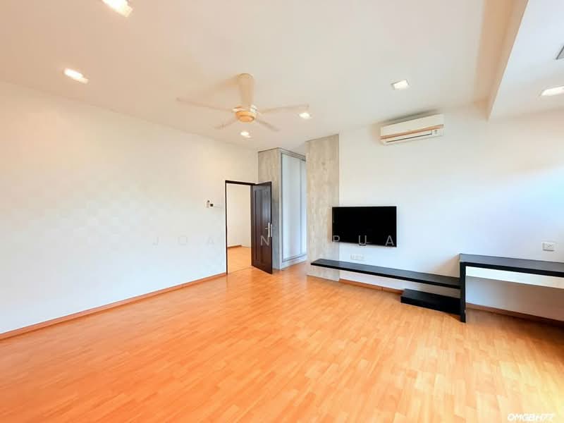 2-storey Terraced House for Sale in Bandar Botanic (Klang) - Joanne Pua - Living Room - PropertyGuru.com.my