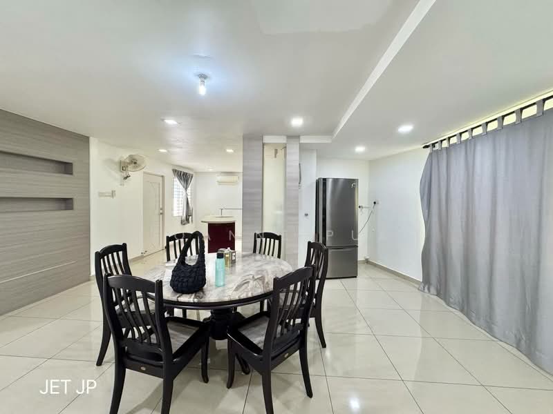 2-storey Terraced House for Sale in Bandar Botanic (Klang) - Joanne Pua - Dining Room - PropertyGuru.com.my