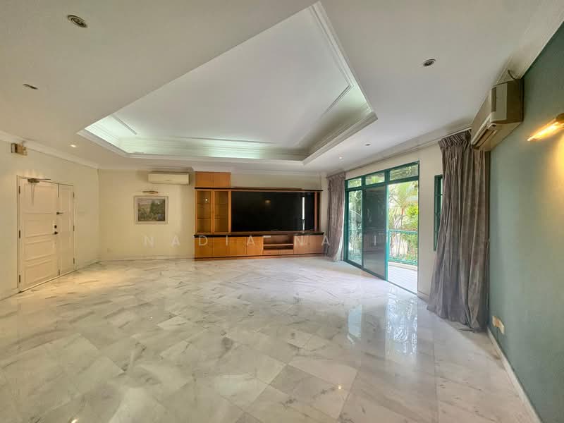 Kondominium untuk Dijual di Wickham Manor - Nadia Nasir - Living Room - PropertyGuru.com.my