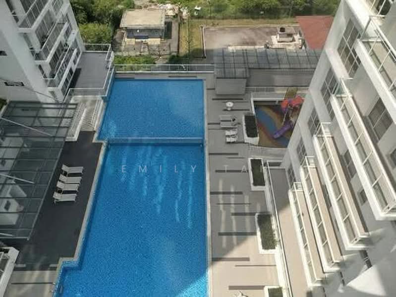Condominium for Sale at Covillea - Emily Tai - Pool - PropertyGuru.com.my