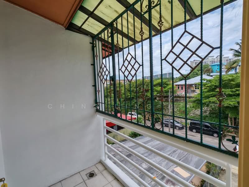 Rumah Teres untuk Dijual di Johor Bahru (Johor) - Ching Ling Hel - Balcony - PropertyGuru.com.my
