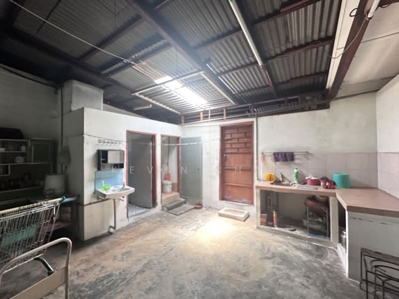 Rumah Teres 1 Tingkat untuk Dijual di Kampar (Perak) - Kevin Chai - Dining Area - PropertyGuru.com.my