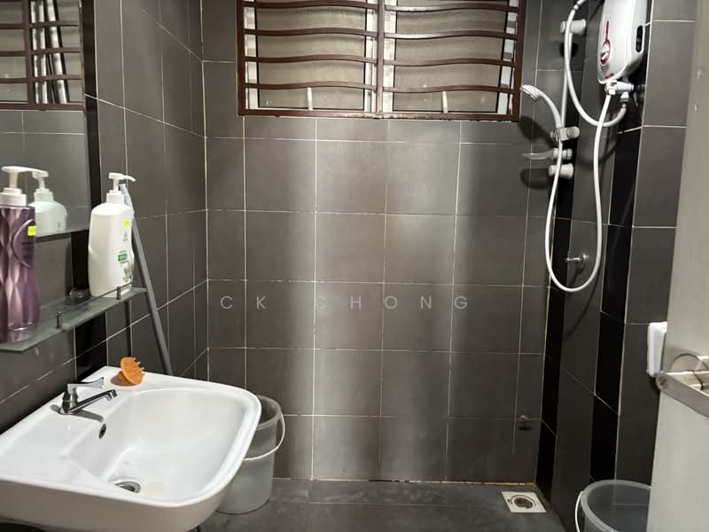 Kondominium untuk Dijual di Seri Puteri - CK Chong - Bathroom - PropertyGuru.com.my