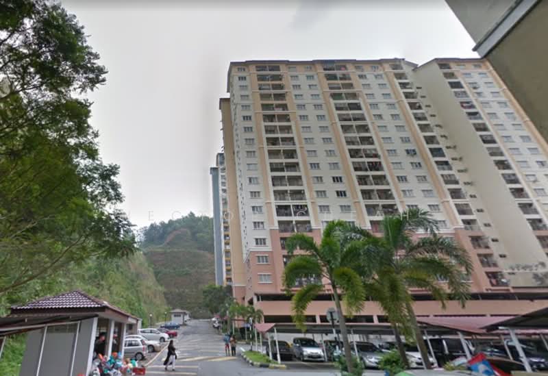 Apartment for Sale at Lakeview Apartments - Hector Cheah - Exterior - PropertyGuru.com.my