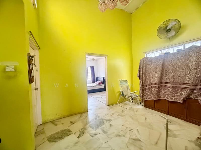 2-storey Terraced House for Sale in Taman Rakan (Kajang) - Wan Nurani - PropertyGuru.com.my