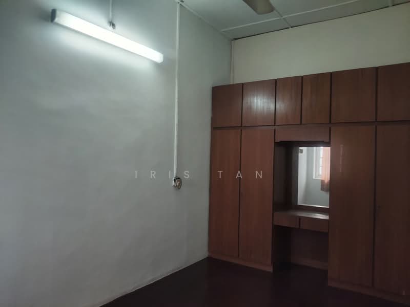 Rumah Teres 2 Tingkat untuk Dijual di Dato Keramat (George Town) - Iris Tan - PropertyGuru.com.my