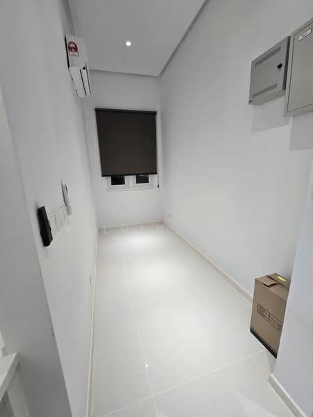 Service Residence for Sale at Met 1 Residences - Kelvin Loo - Interior - PropertyGuru.com.my