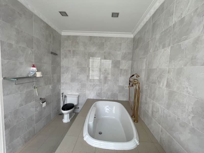 Rumah Berkembar untuk Disewa di Cyberjaya (Selangor) - Kenny Chong - Bathroom - PropertyGuru.com.my