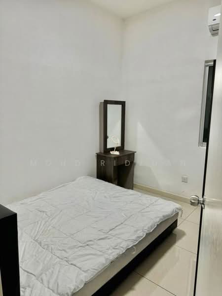 Servis Apartment untuk Dijual di Savanna Executive Suite @ Southville City - Mohd Ridzuan - Bedroom - PropertyGuru.com.my
