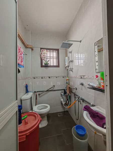 Rumah Teres 2 Tingkat untuk Dijual di Taman Impian Emas (Skudai) - Jayden Neo - Bathroom - PropertyGuru.com.my