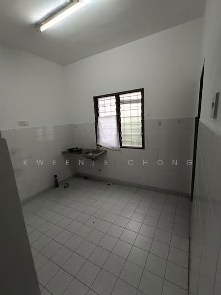 Rumah Teres 2 Tingkat untuk Dijual di Taman Mega Jaya (Ampang) - Kweenie Chong - Kitchen - PropertyGuru.com.my