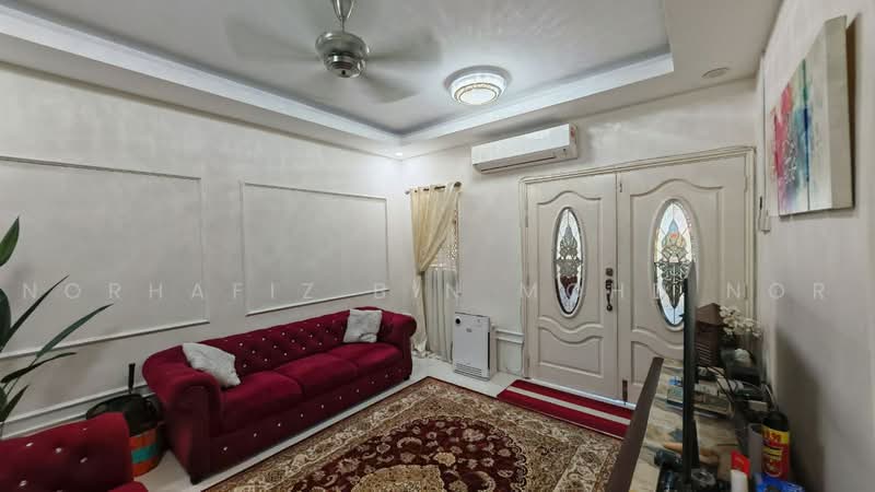 Apartment for Sale at Precinct 9 - Norhafiz Bin Mohd Nor - Living Room - PropertyGuru.com.my