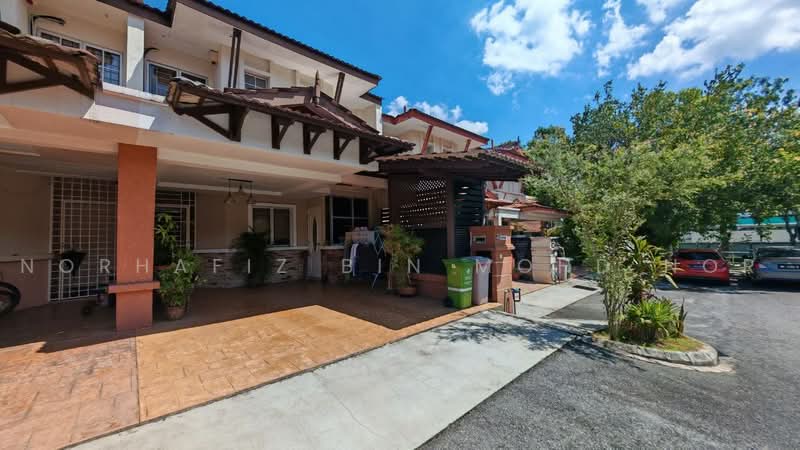 Apartment for Sale at Precinct 9 - Norhafiz Bin Mohd Nor - Exterior - PropertyGuru.com.my