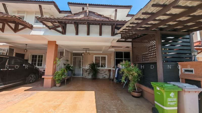Apartment for Sale at Precinct 9 - Norhafiz Bin Mohd Nor - Exterior - PropertyGuru.com.my