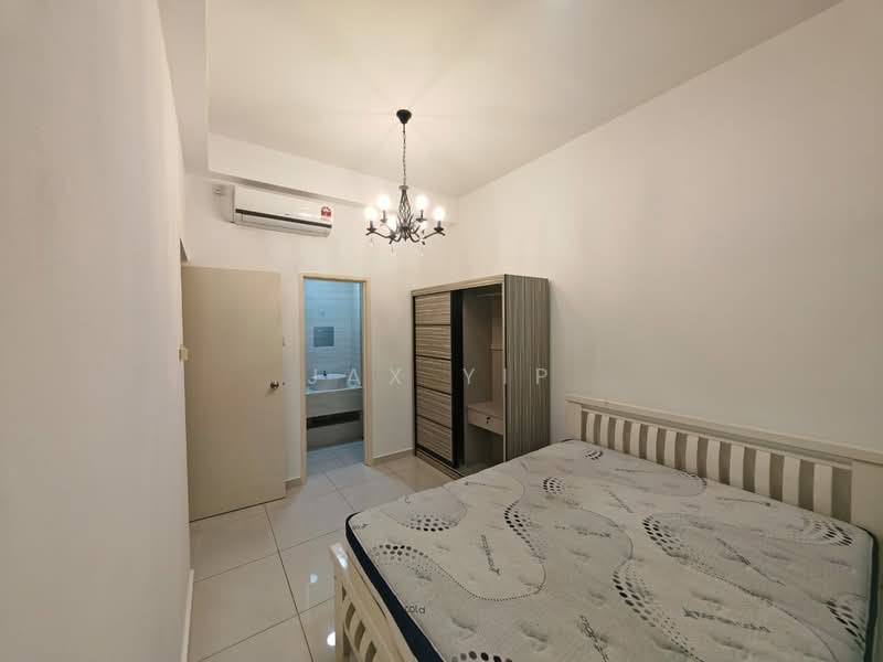 Service Residence for Rent at D'Summit Residences - Jax Yip - PropertyGuru.com.my