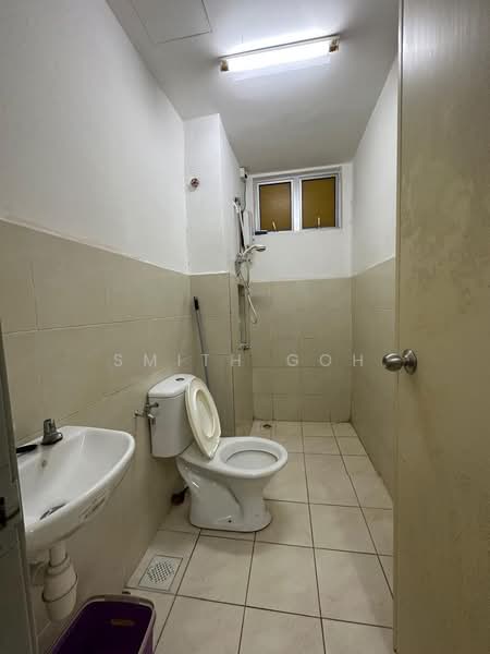Pangsapuri untuk Dijual di Molek Ria - Smith Goh - PropertyGuru.com.my