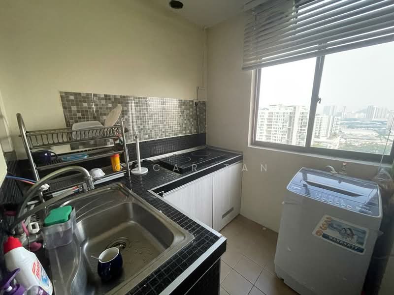 Kondominium untuk Disewa di Platinum Lake PV 12 - Oscar Tan - Kitchen - PropertyGuru.com.my
