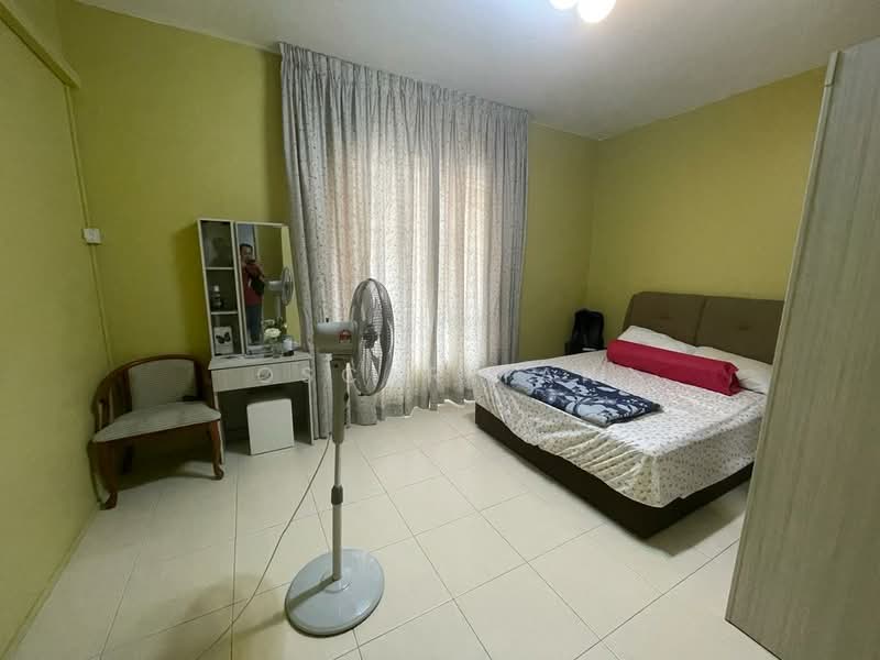 Kondominium untuk Disewa di Platinum Lake PV 12 - Oscar Tan - Bedroom - PropertyGuru.com.my