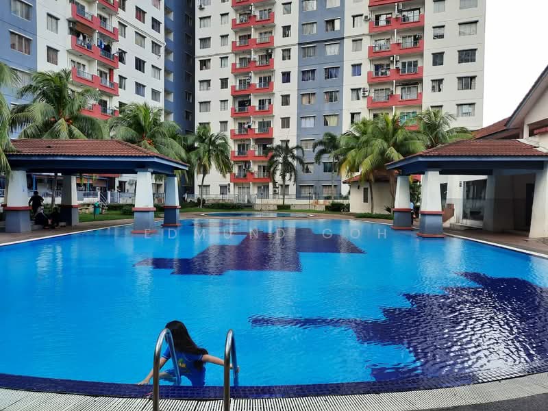 Pangsapuri untuk Dijual di Vista Pinggiran Apartment - Edmund Goh - Exterior - PropertyGuru.com.my