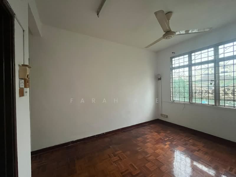 Apartment for Sale at Subang Perdana Goodyear Court 7 - Farah Aze - Interior - PropertyGuru.com.my