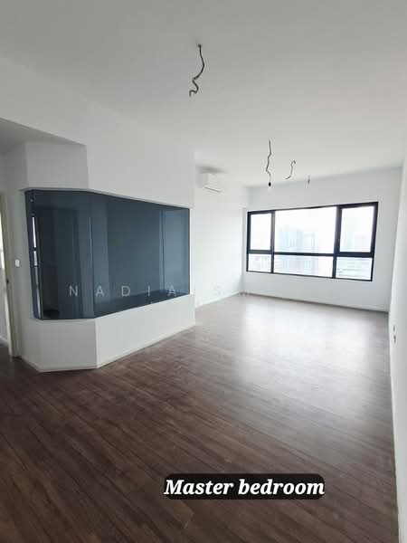 Service Residence for Sale at Residensi Estetik 8 (Est8) - NadiaIsmanu Janie - Master Bedroom - PropertyGuru.com.my