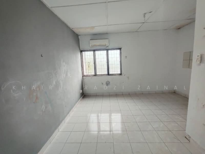 Rumah Teres 2 Tingkat untuk Dijual di Taman Sri Andalas (Klang) - Khairul Radzi Zainal - Interior - PropertyGuru.com.my