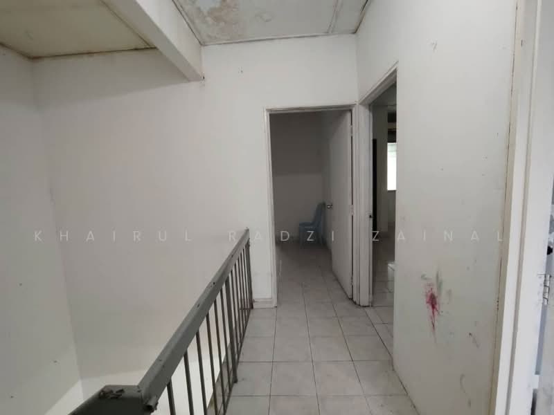 Rumah Teres 2 Tingkat untuk Dijual di Taman Sri Andalas (Klang) - Khairul Radzi Zainal - Corridor - PropertyGuru.com.my