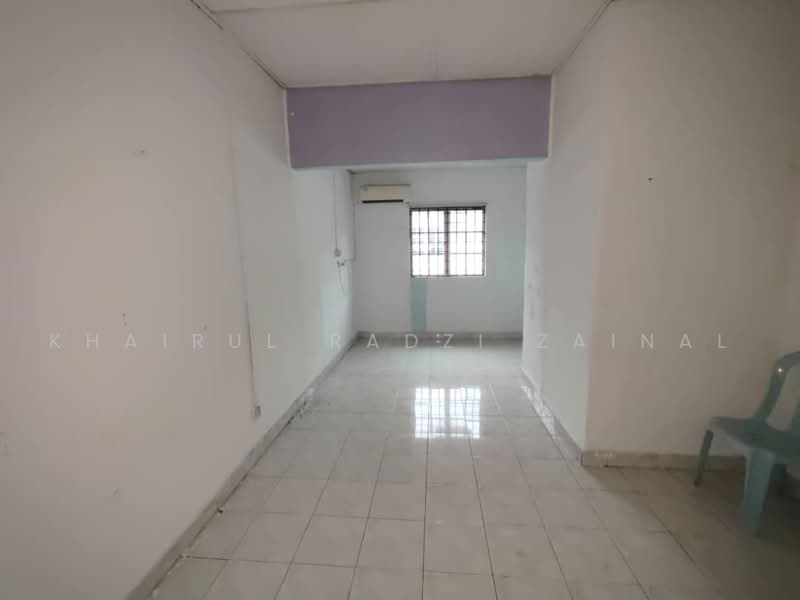 Rumah Teres 2 Tingkat untuk Dijual di Taman Sri Andalas (Klang) - Khairul Radzi Zainal - Interior - PropertyGuru.com.my