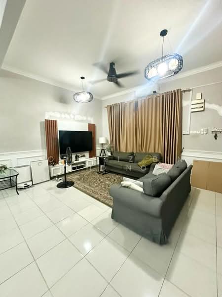Semi-Detached House for Sale in Kemuning Utama (Shah Alam) - Norhafiz Bin Mohd Nor - Living Room - PropertyGuru.com.my