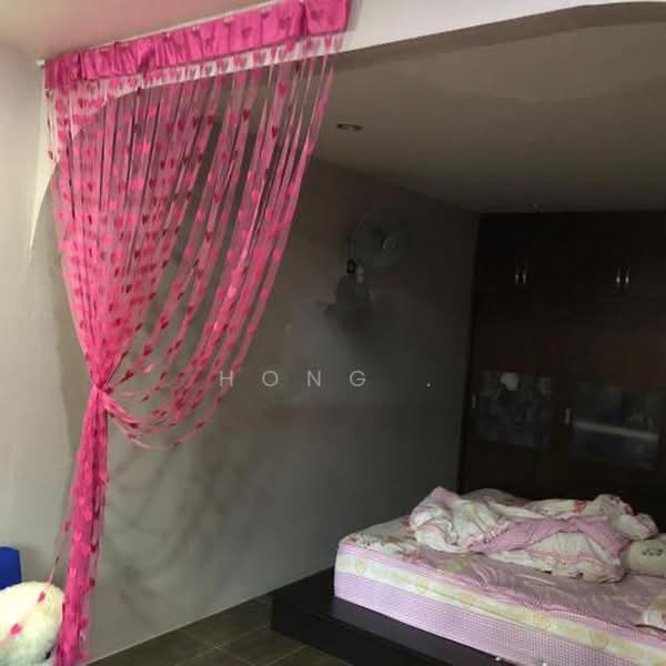 1-storey Terraced House for Sale in Bayan Baru (Penang) - Hong . - Bedroom - PropertyGuru.com.my