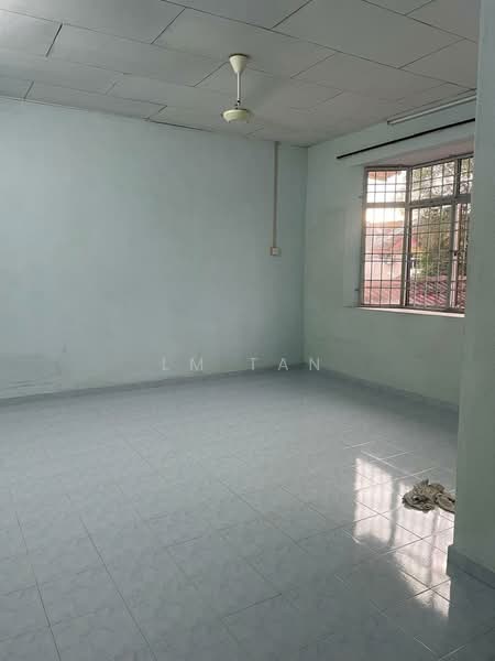 Rumah Teres 2 Tingkat untuk Dijual di Taman Kasawari (Simpang Ampat) - LM Tan - Interior - PropertyGuru.com.my