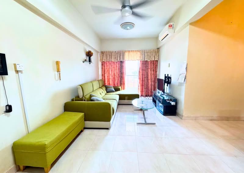 Kondominium untuk Disewa di Sri Perdana - Jinelle Ong - Living Room - PropertyGuru.com.my