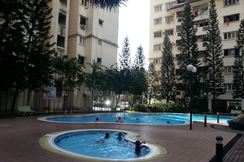 Kondominium untuk Dijual di Pandan Mewah Heights - Raymond Wong - Pool - PropertyGuru.com.my