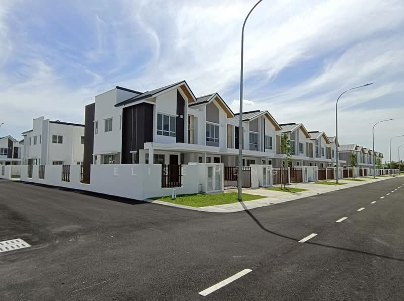 Rumah Teres 2 Tingkat untuk Dijual di Setia Ecohill (Semenyih) - Elise Heng - Exterior - PropertyGuru.com.my