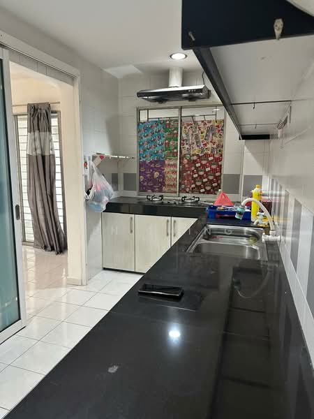 Rumah Bandar untuk Dijual di Batu Caves (Selangor) - Yen Ching - Kitchen - PropertyGuru.com.my