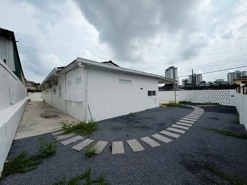 Rumah Banglo untuk Disewa di Taman Abad (Johor Bahru) - Henry Ong - Exterior - PropertyGuru.com.my