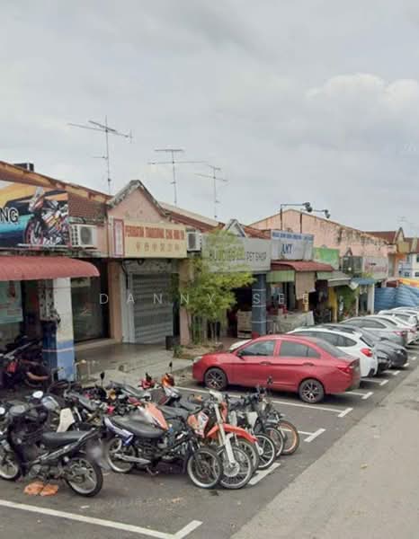 Shop for Sale in Taman Gunung Pulai (Kulai) - Danny See - Exterior - PropertyGuru.com.my