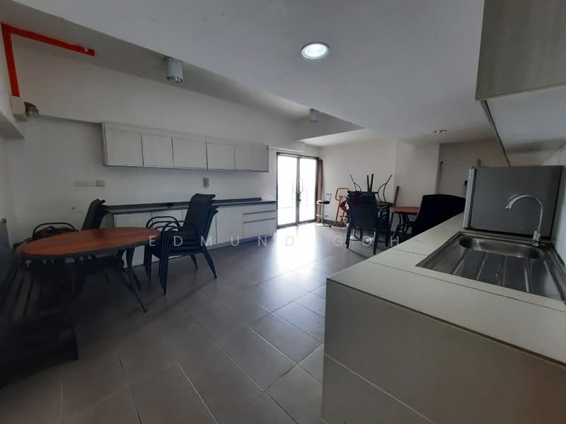 Service Residence for Sale at Flexis @ One South - Edmund Goh - Kitchen - PropertyGuru.com.my