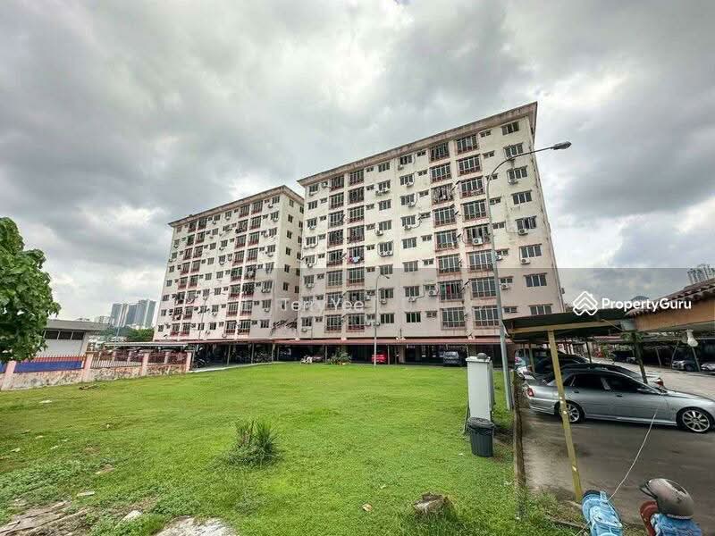 Pangsapuri untuk Dijual di Pangsapuri Seri Siantan - Hero Tung - Exterior - PropertyGuru.com.my