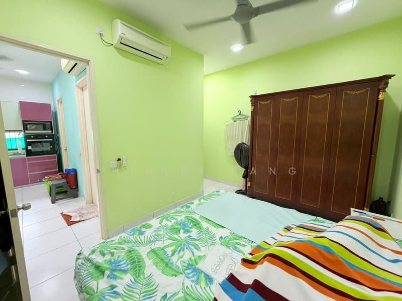 Rumah Kluster untuk Dijual di Setia Tropika (Johor Bahru) - Shirley Pang - Bedroom - PropertyGuru.com.my