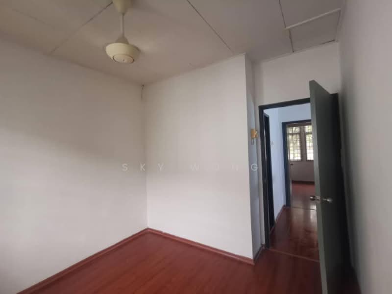 Terraced House for Sale in Bandar Putra Permai (Seri Kembangan) - Sky Wong - Interior - PropertyGuru.com.my
