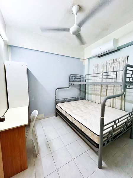 Kondominium untuk Disewa di Taman Desa Relau 2 - Jerry Tan - Bedroom - PropertyGuru.com.my