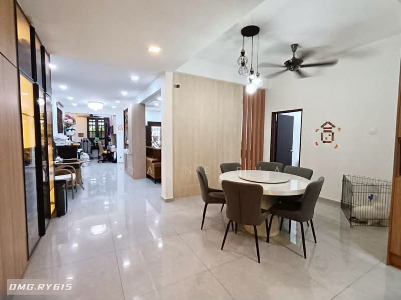 2-storey Terraced House for Sale in Bandar Botanic (Klang) - Joanne Pua - Living Room - PropertyGuru.com.my
