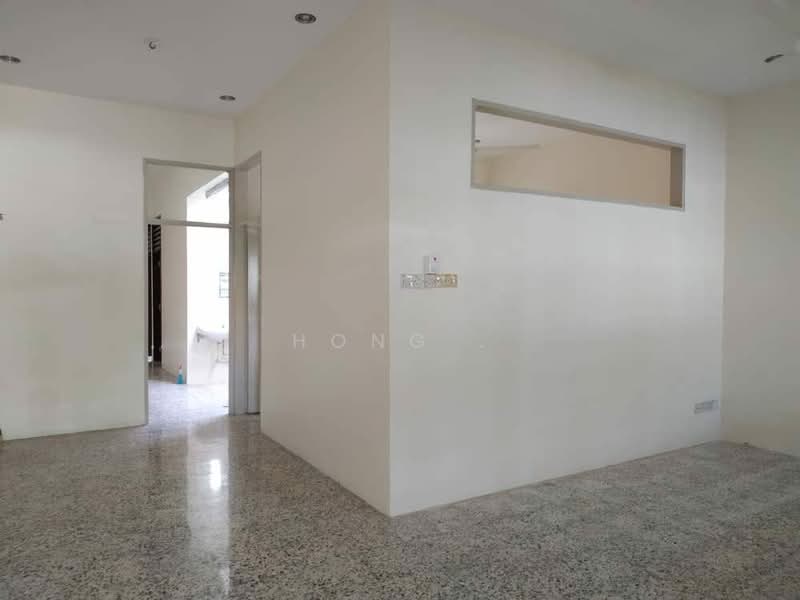 Rumah Teres 1 Tingkat untuk Dijual di Taman Lip Sin (Sungai Dua) - Hong . - Interior - PropertyGuru.com.my