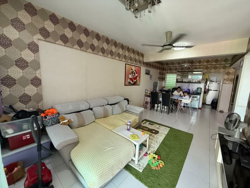 Kondominium untuk Dijual di Casa Tropika - GAN WEY SAND - Living Room - PropertyGuru.com.my