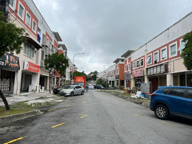 Shop for Sale in Bukit Rahman Putra (Sungai Buloh) - Evelyn Khoo - Exterior - PropertyGuru.com.my
